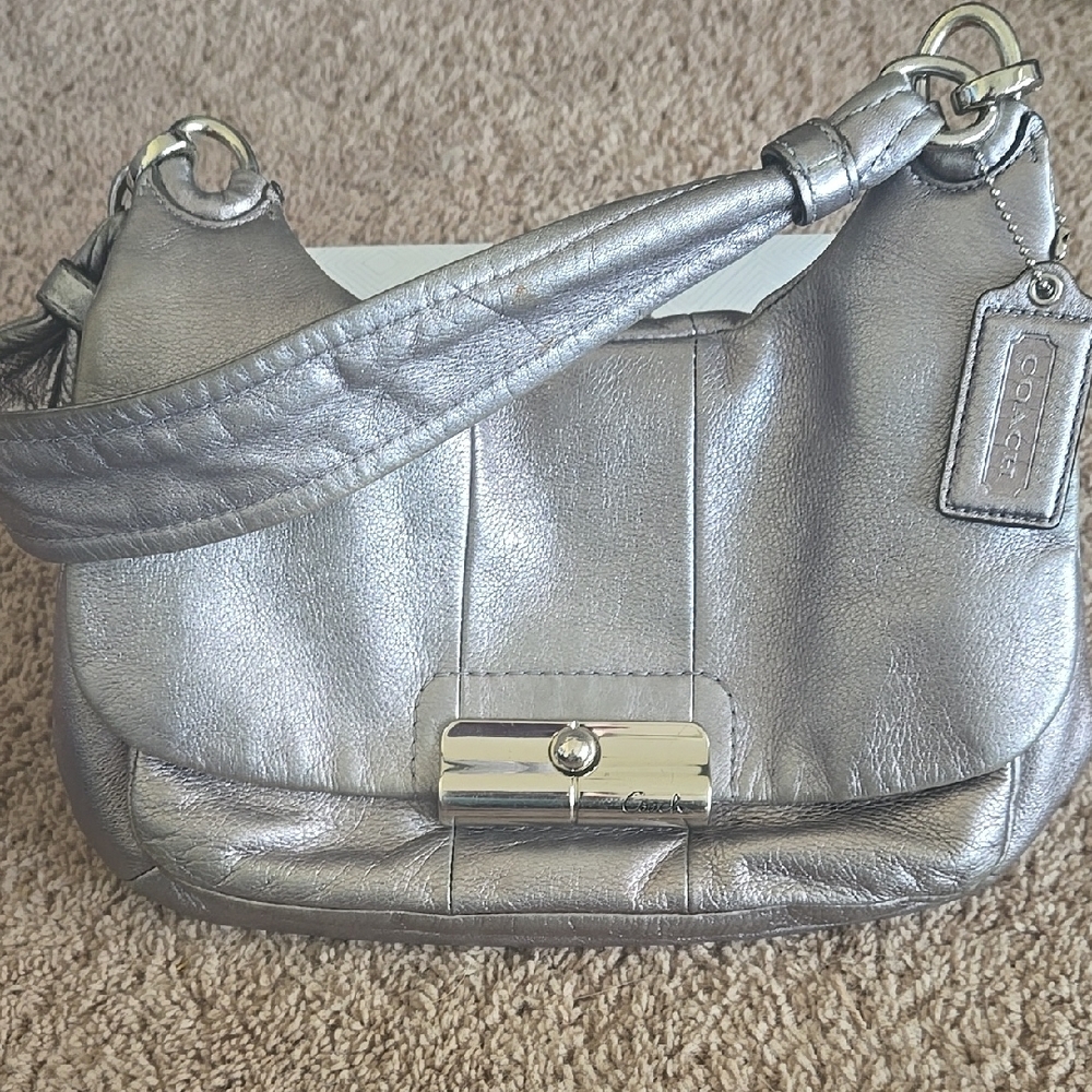 Coach Vintage Metallic Silver Leather Hobo Shoulder Bag